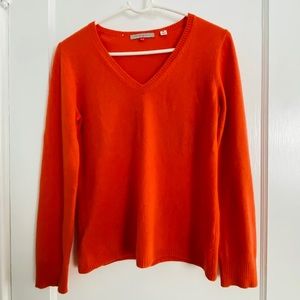 Uniqlo Women's V-Neck Sweater in Bright Orange